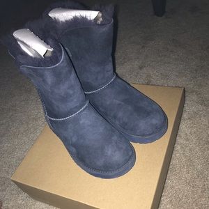 Women’s size 5 ugg boots